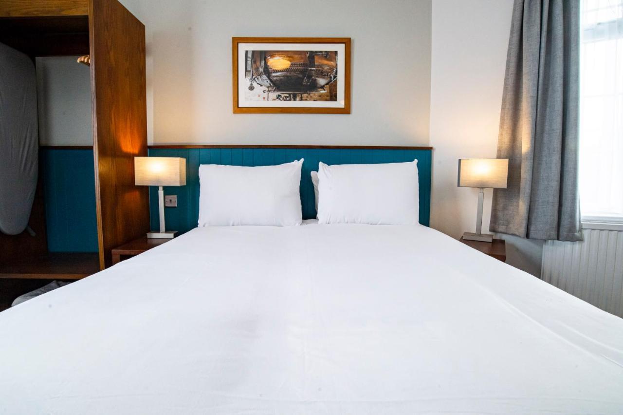 Highfield Hotel Мидлсбро Экстерьер фото