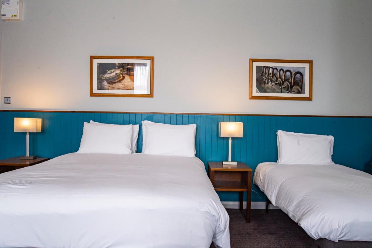 Highfield Hotel Мидлсбро Экстерьер фото